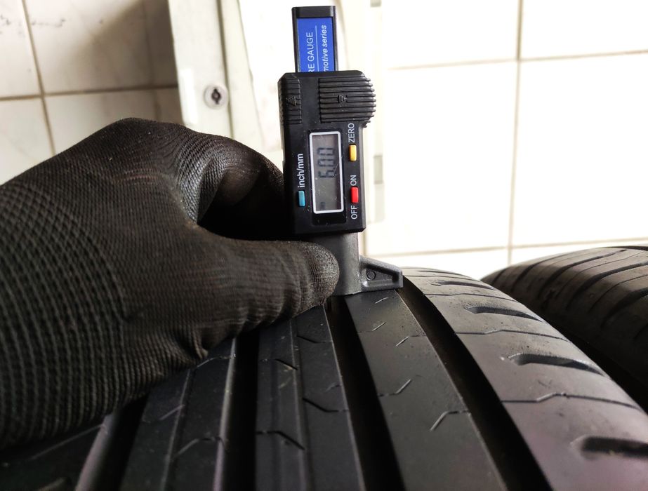2x 215/55R18 Continental ContiEcoContact 5 99V 6mm B/B/71dB