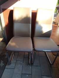 Krzesła beżowe/capuccino 2 szt używane
