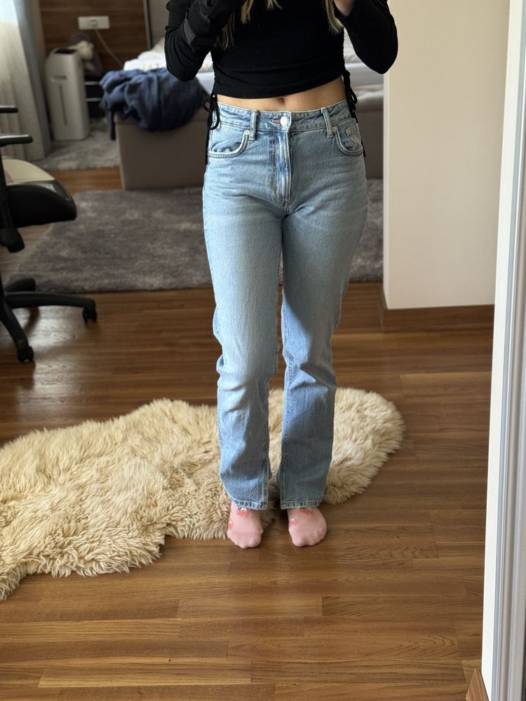 Zara джинси кльош