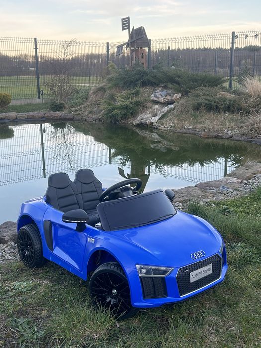 Auto na akumulator Audi R8 powystawowe Miękkie koła skórzane siedzenie