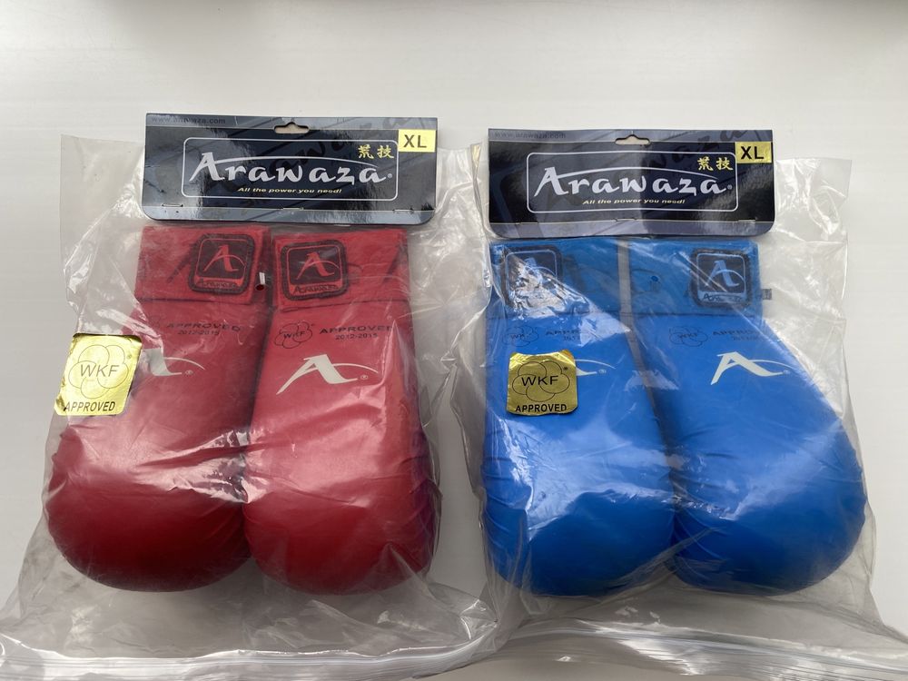 Перчатки для карате Arawaza WKF XL КРАСНЫЕ (оригинал)