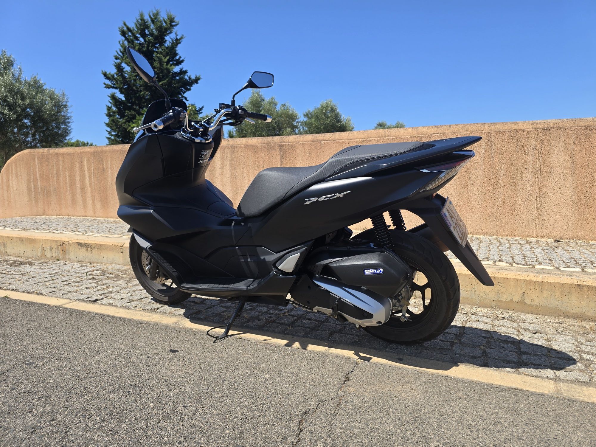 Honda PCX 125  Estado Impecável e Com Garantia!