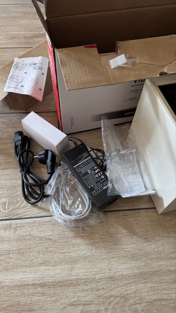 Видео регистратор dahua nvr4104-p-4ks2/l