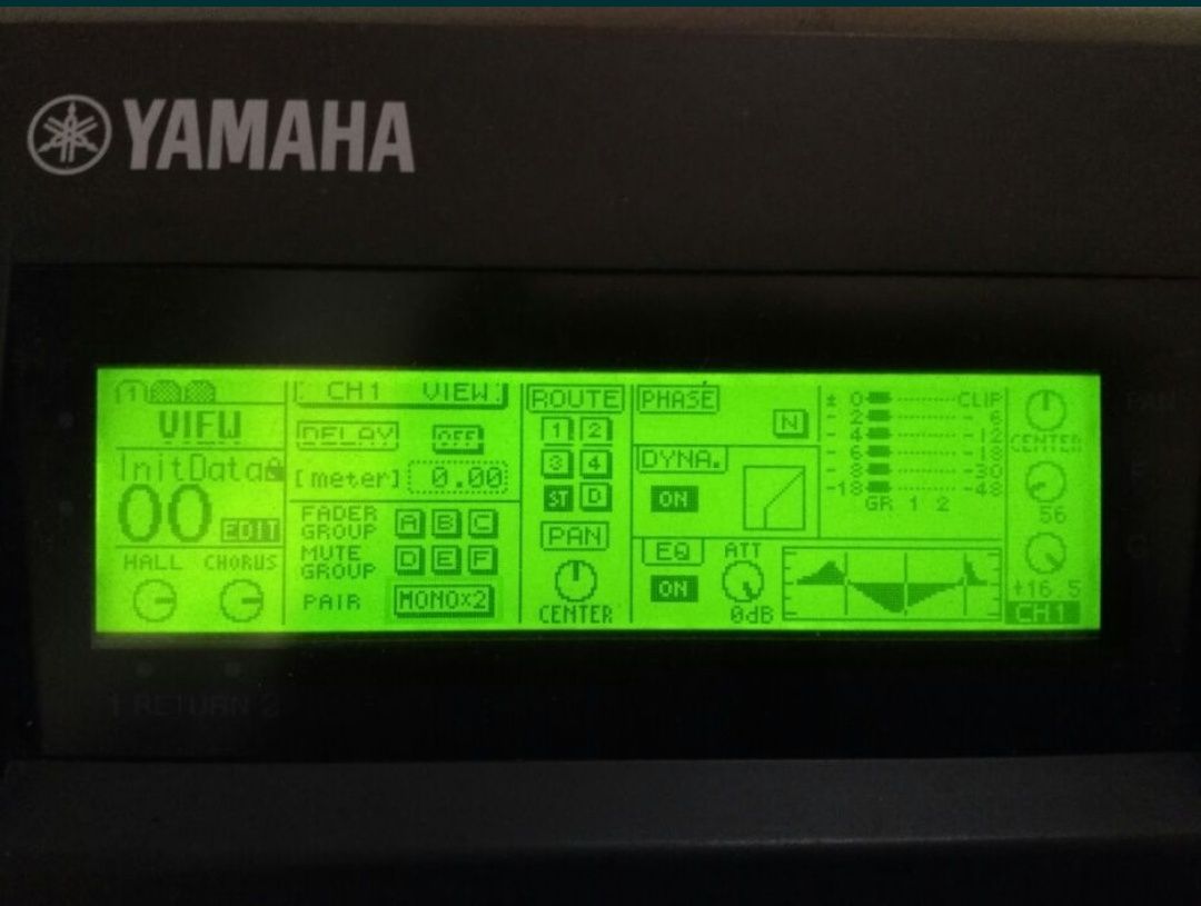 Yamaha 01V + case mikser cyfrowy