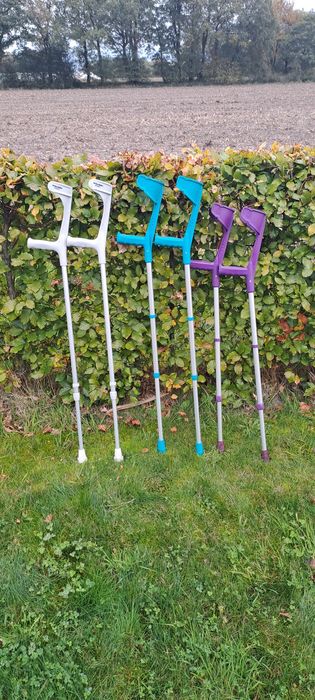 Милиці підлокотні