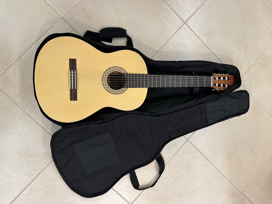 Guitarra Clássica (Viola) Yamaha C30M + Capa