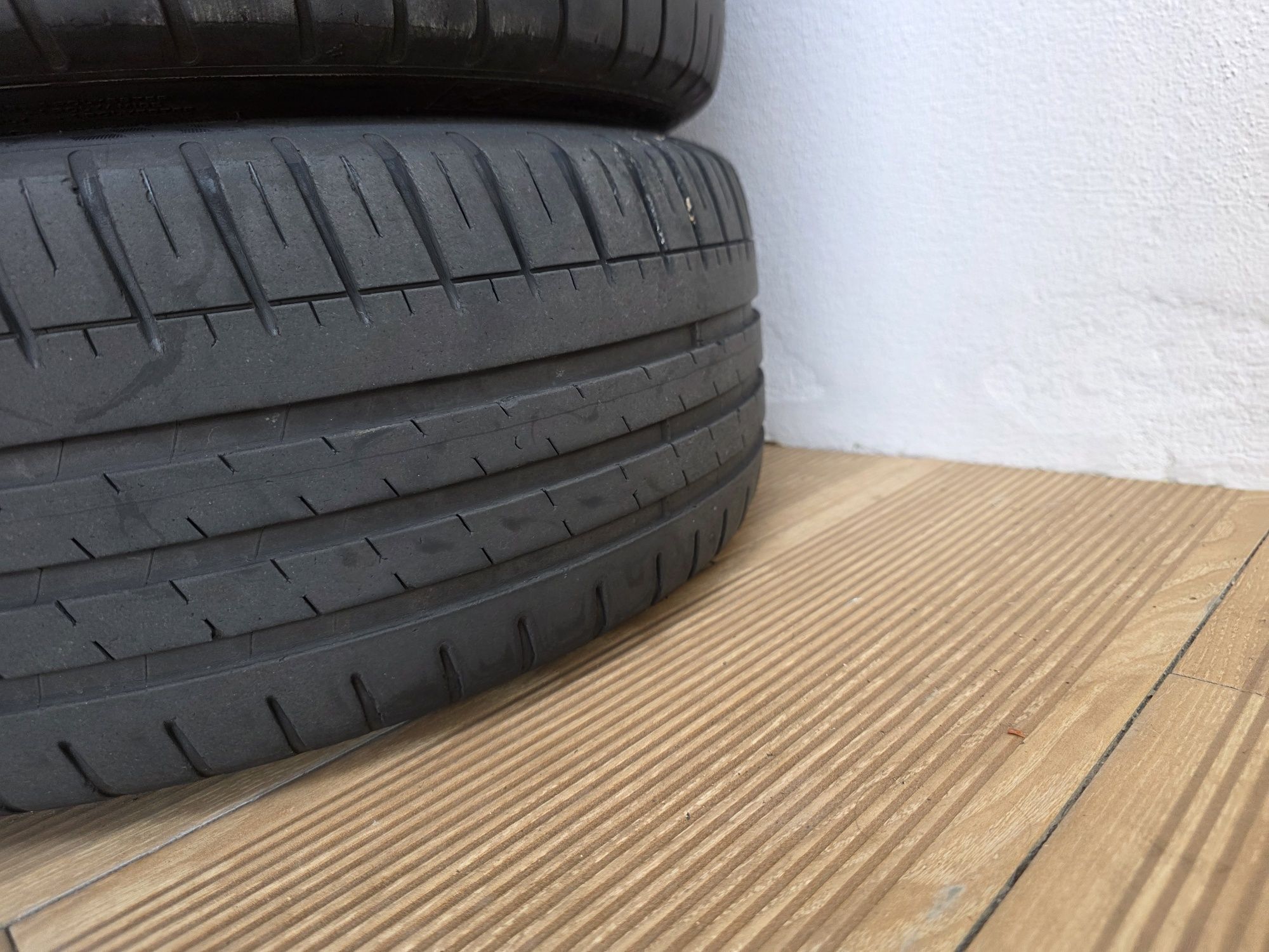 Vendo jantes 16 5/100 com pneus Michelin