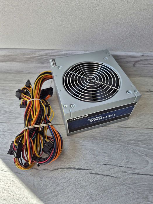 за півціни як новий блок Chieftec iArena GPB-400S (4+4 CPU\6+2 GPU)