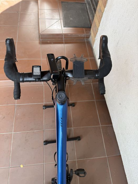 Rower szosowy kolarzówka Giant Defy Advanced Pro 1 Di2 M/L