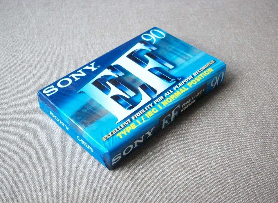 Kaseta magnetofonowa SONY EF 90, nieużywana, zafoliowana.