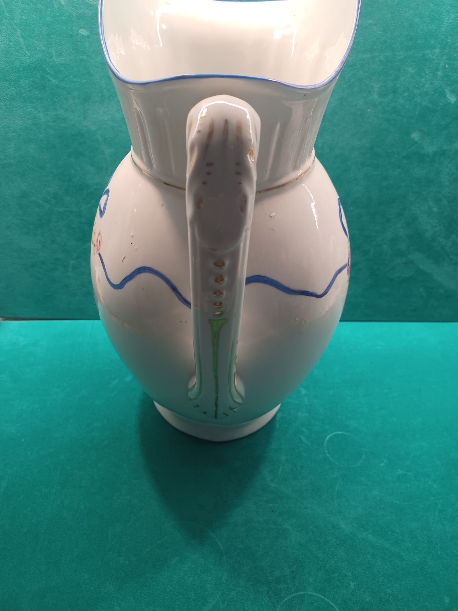 Grande jarro em porcelana vista alegre