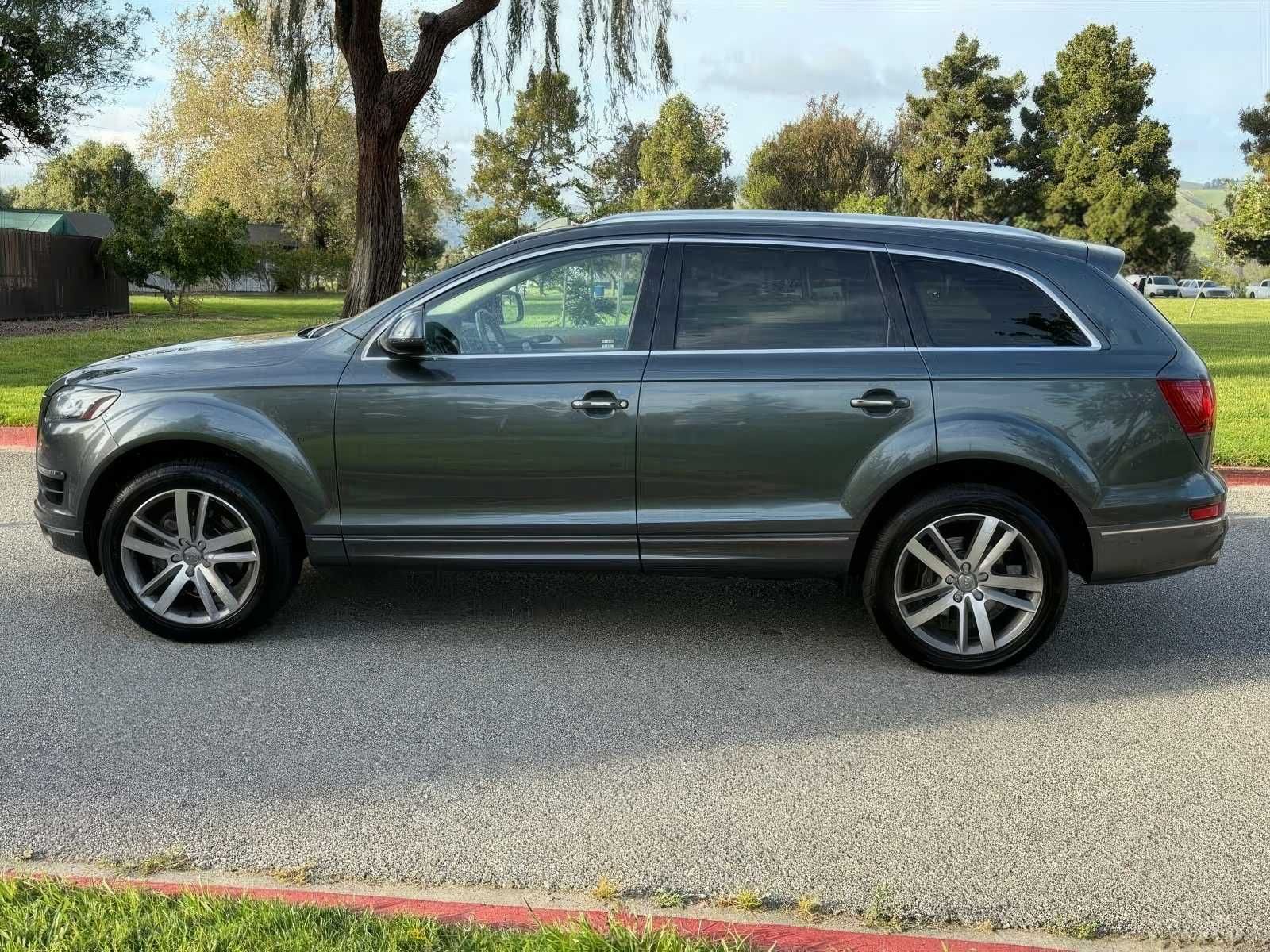 2015 Audi Q7  Premium Plus
