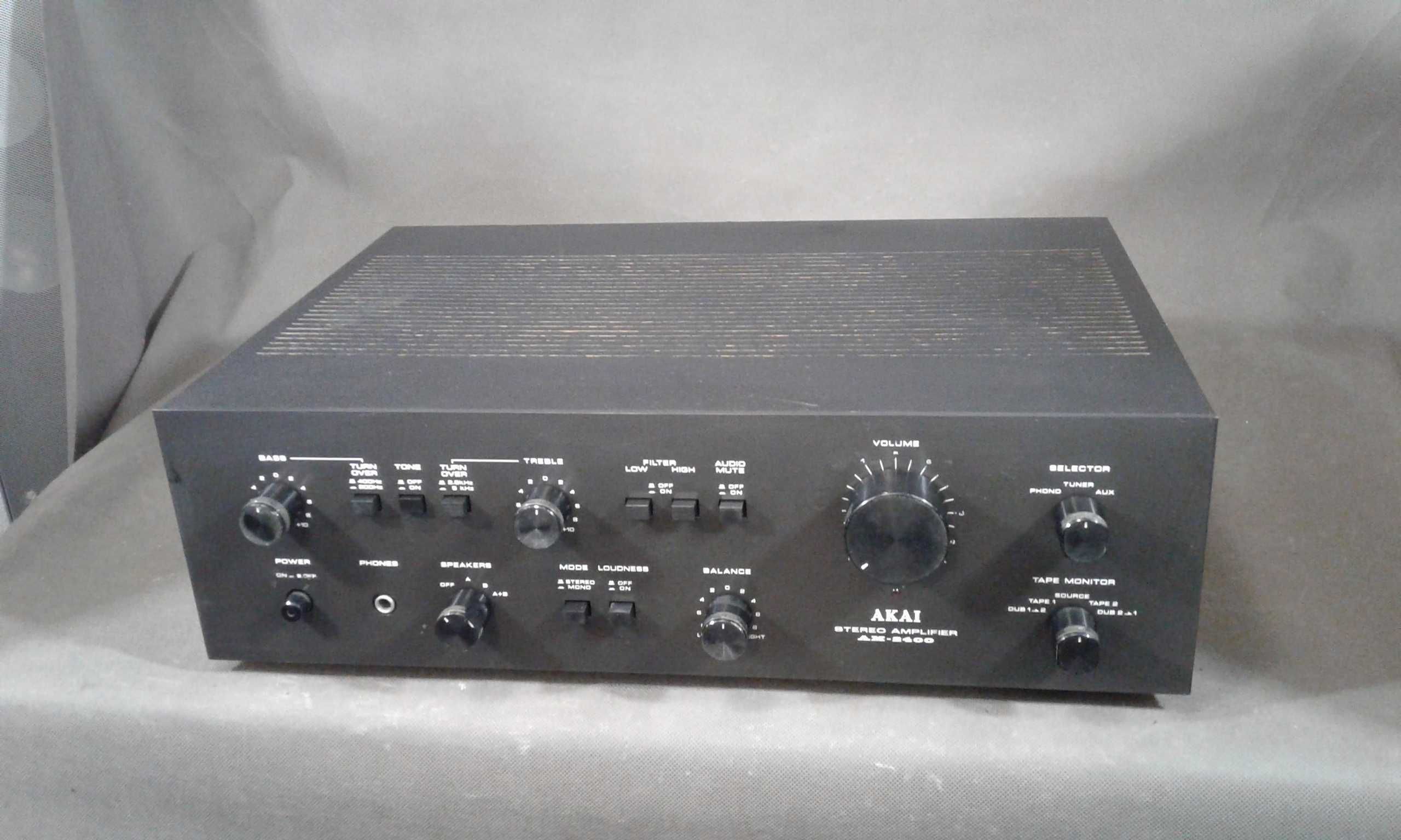 AKAI AM-2400,wzmacniacz stereo