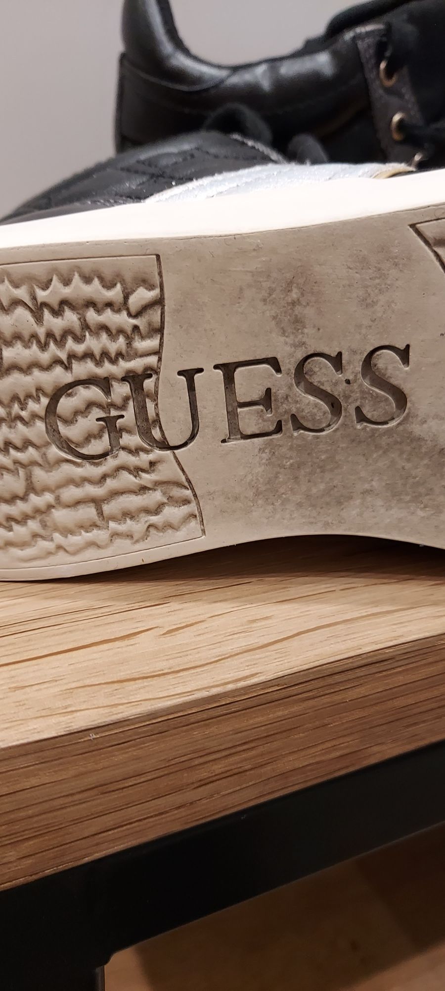 Sneakersy Guess, rozmiar 36