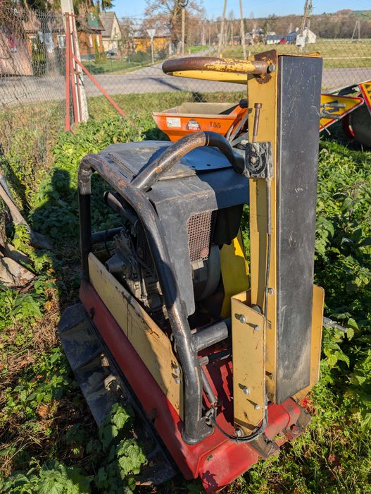Zagęszczarka gruntu z rewersem 500Kg DYNAPAC