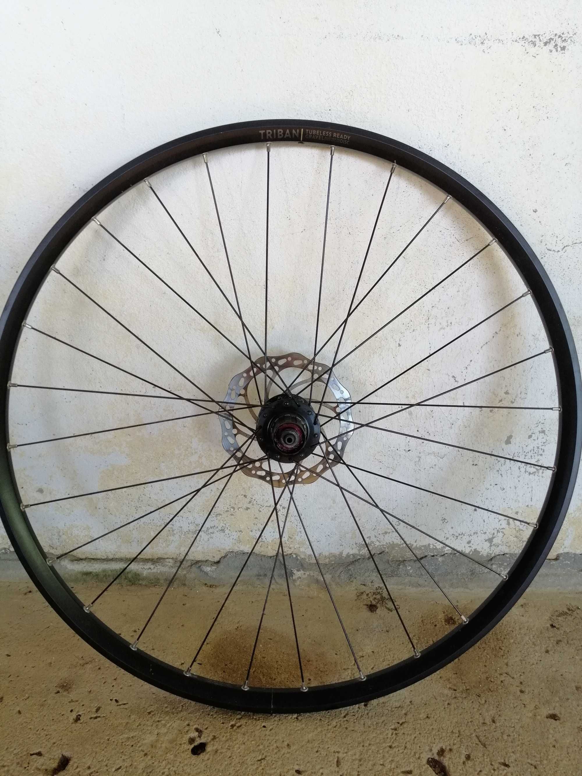 Roda traseira 29 disco - Triban Tubeless Ready Gravel (sem cassete)