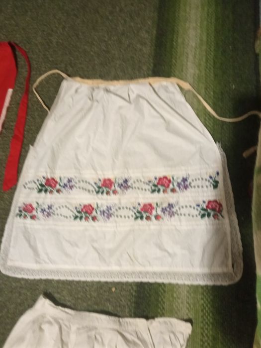 Фартухи старовинні