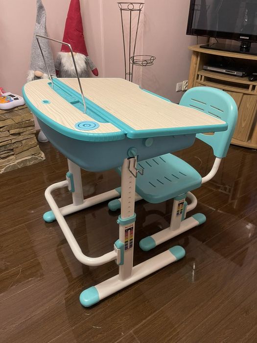 Продам парту зростаючу