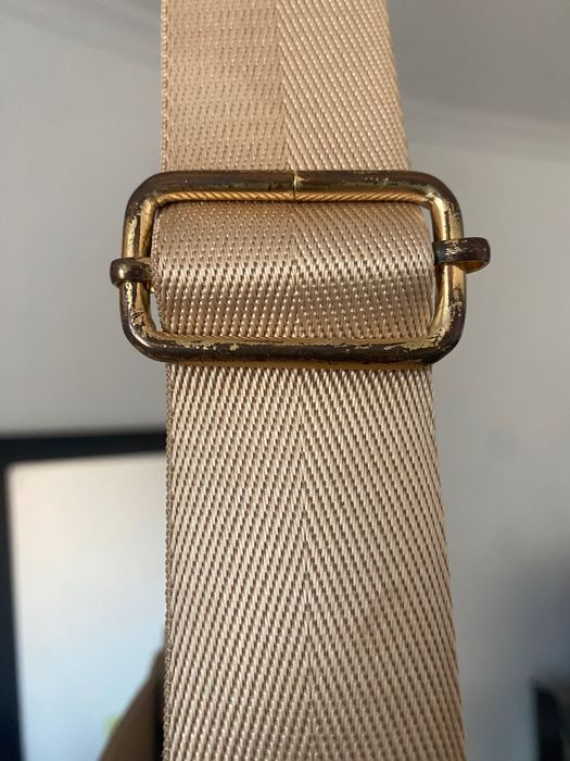 Bolsa feminina em bom estado
