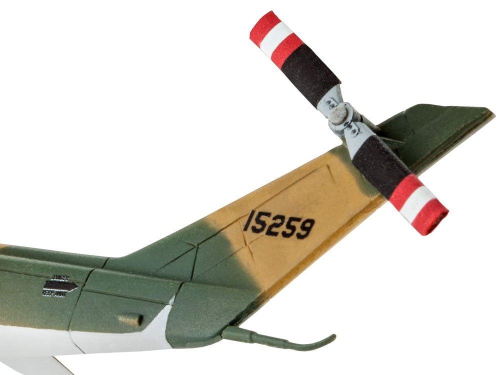 Revell model śmigłowca AH-1 COBRA 1:100 RV0017