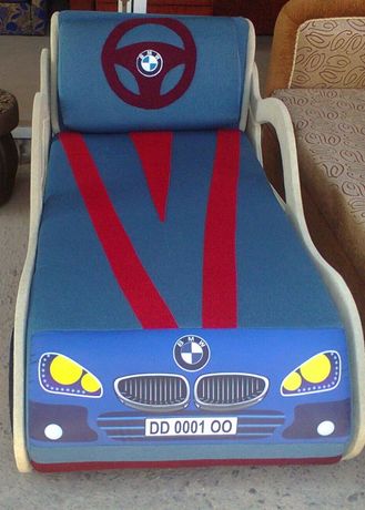 Детский раскладной диван машинка