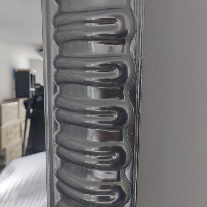 Espelho decorativo prateado