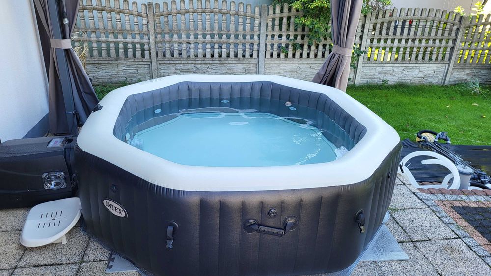 Jacuzzi Intex 6 osobowe + akcesoria + maty grzewcze