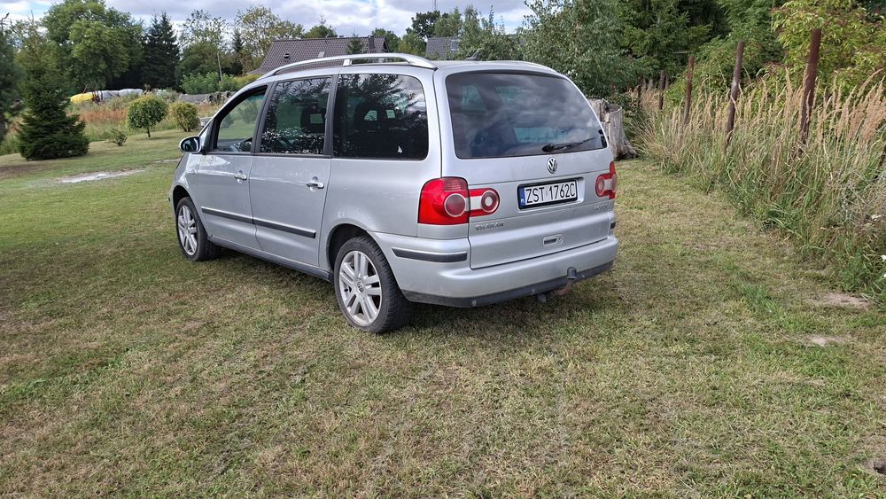 VW Sharan TDI Uszkodzony