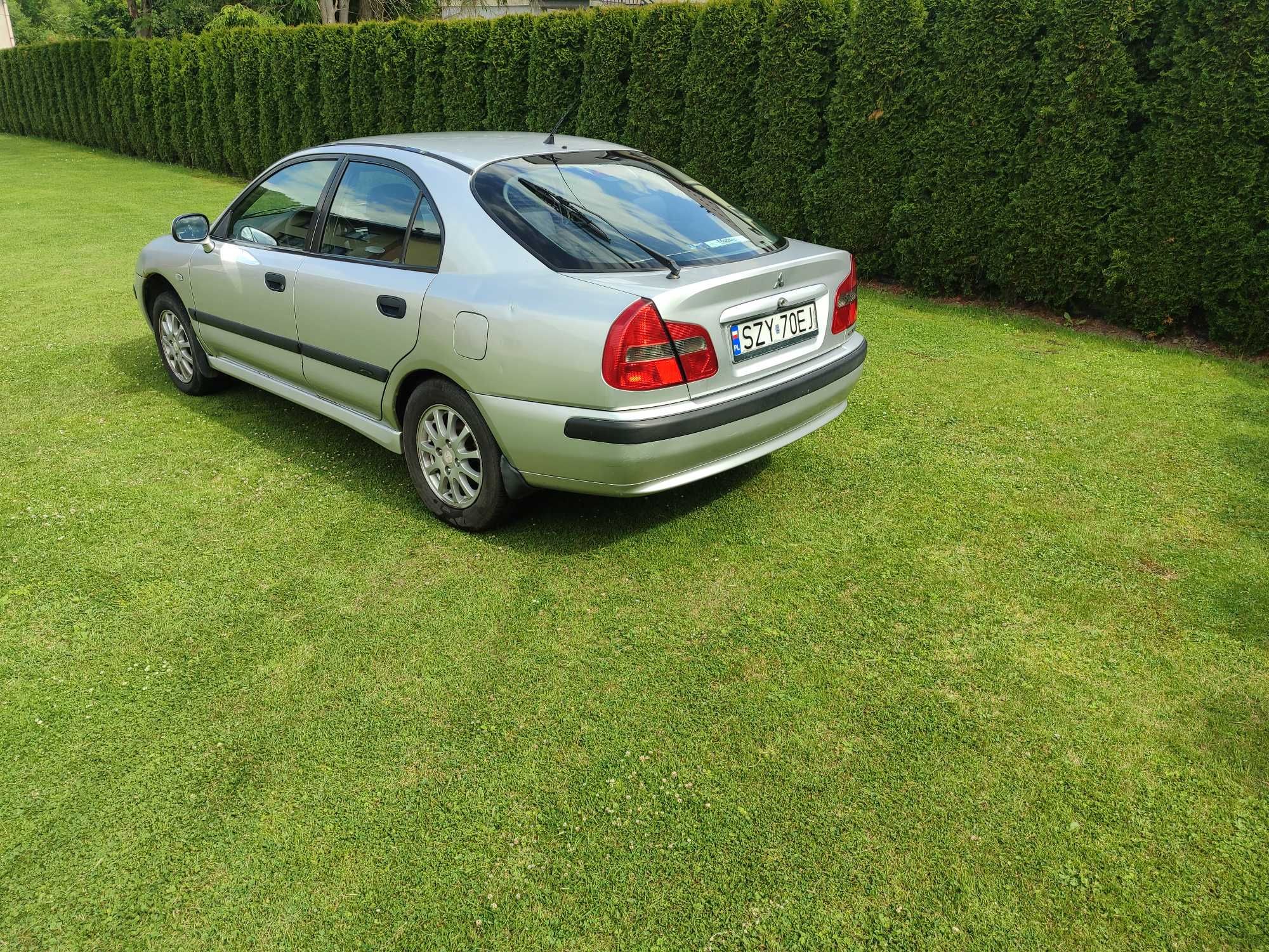 Mitsubishi Carisma