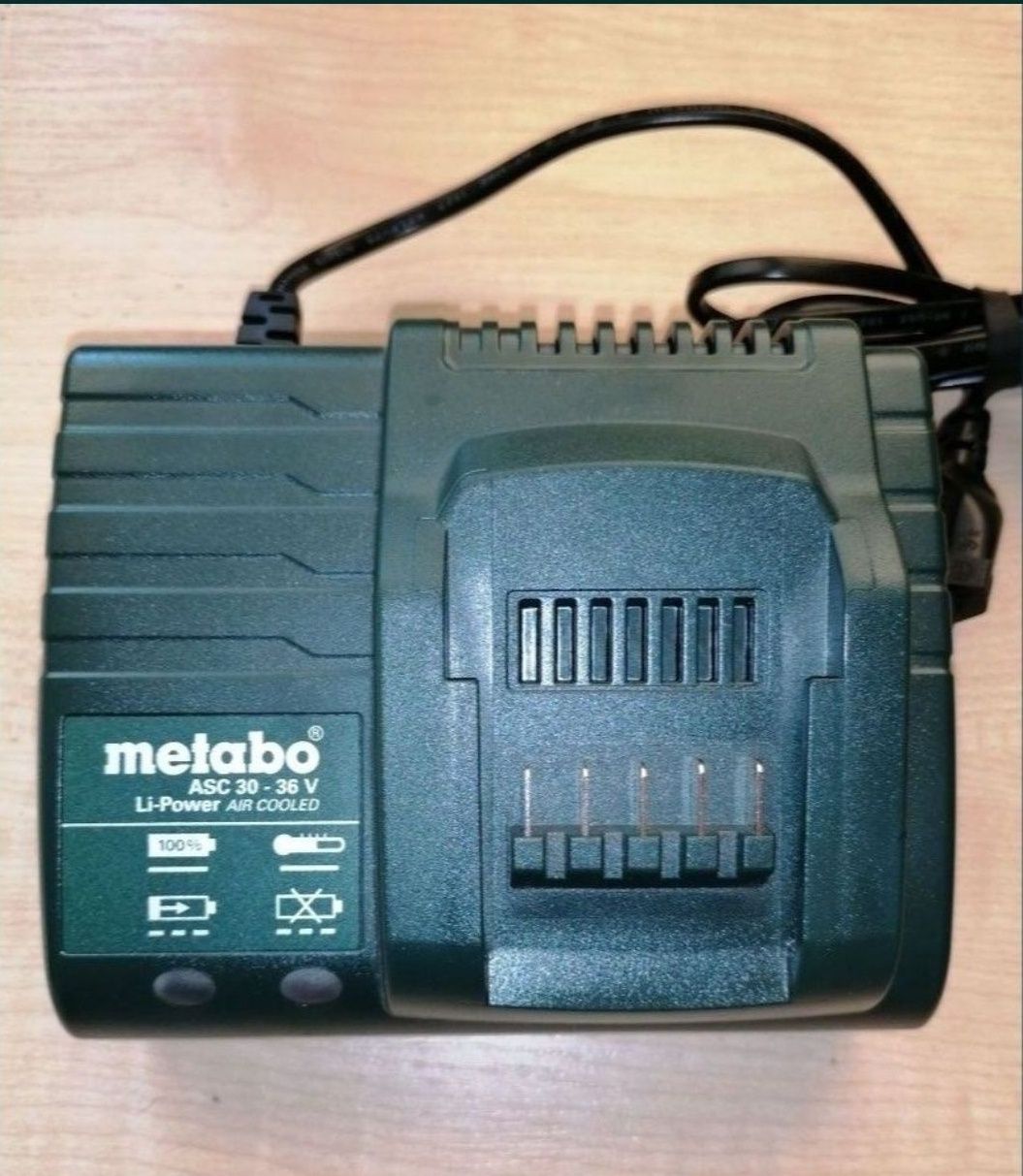 Ładowarka Metabo ASC 30-36 V