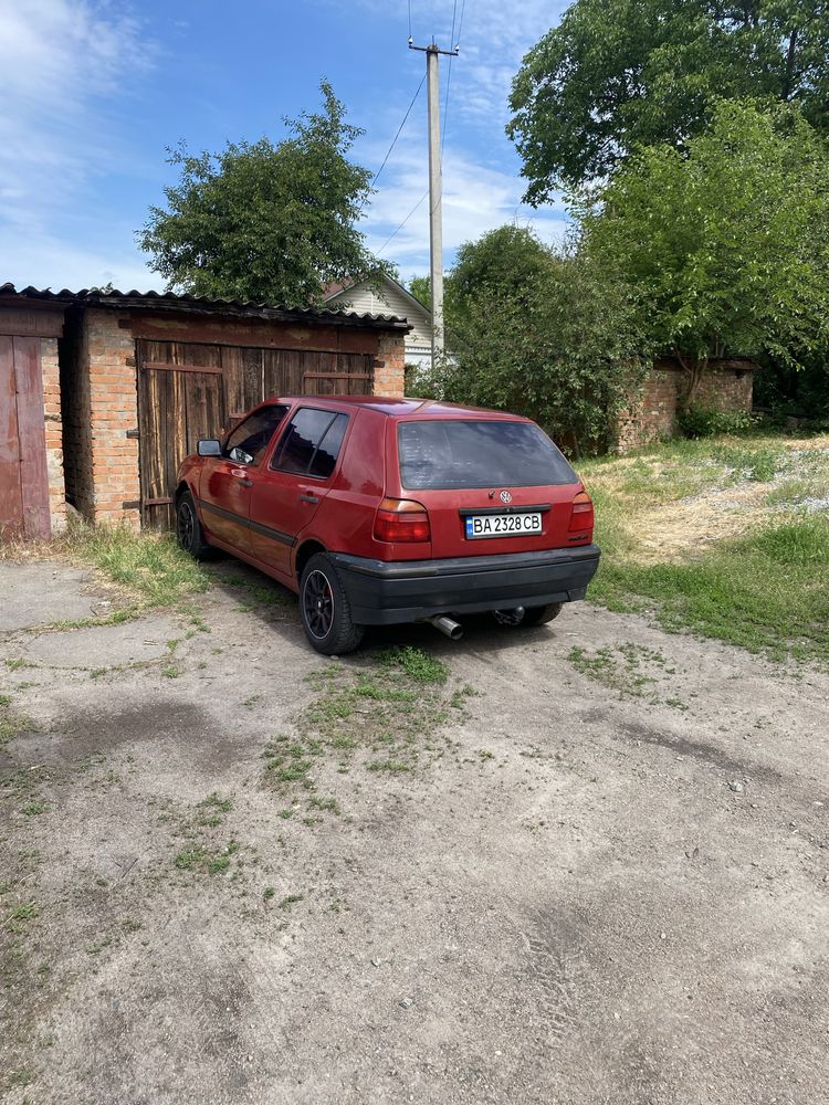 Продам GOLF 3 CL 1.4 1993