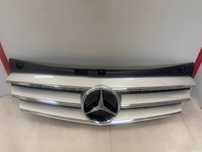 Решітка радіатора решотка радиатора Mercedes Viano  Віано W639