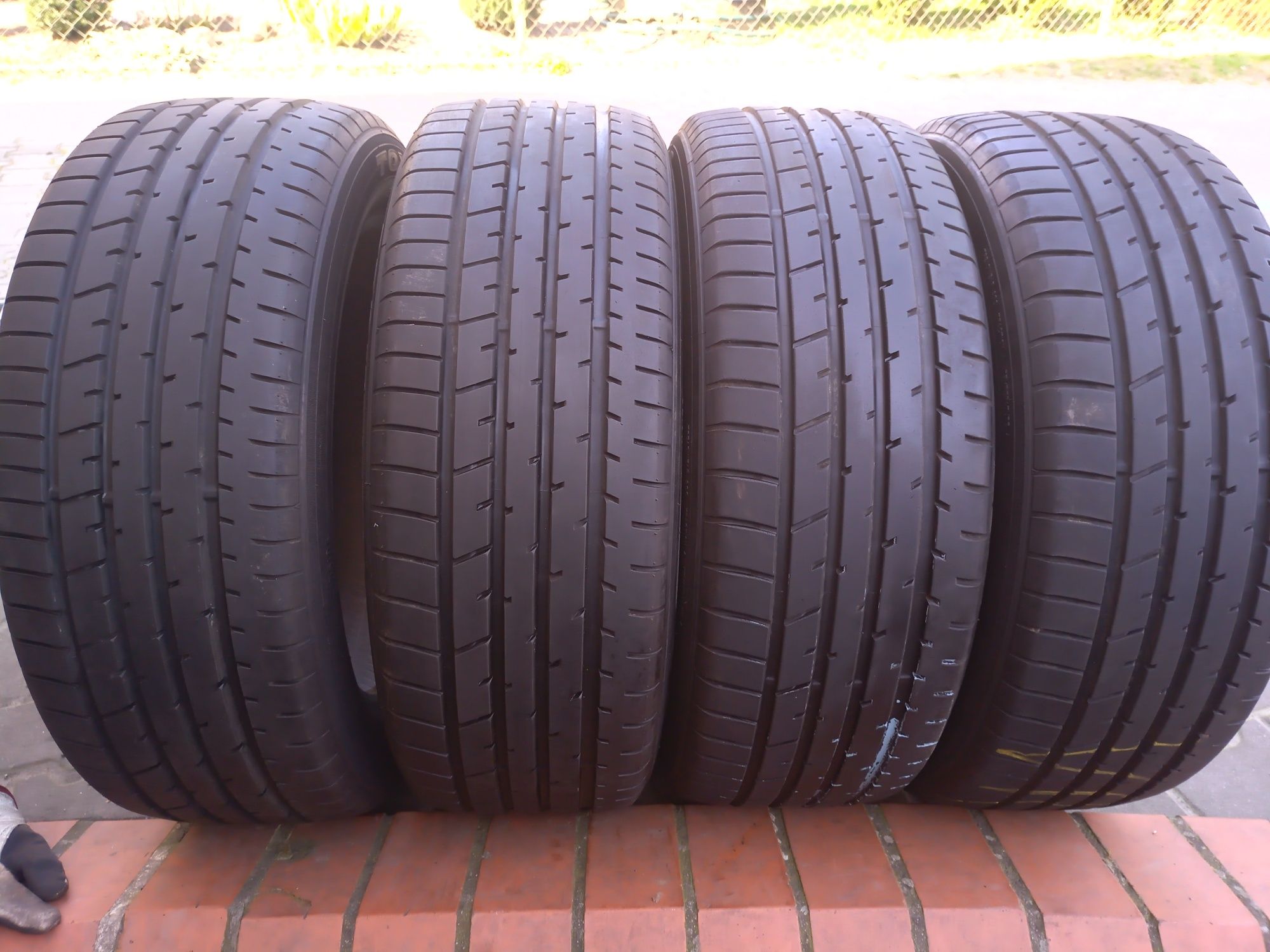 Toyo 225/55R19 Opony letnie