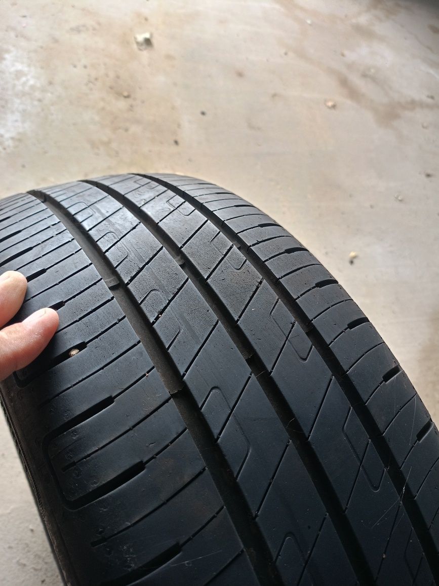 Opony Goodyear 17