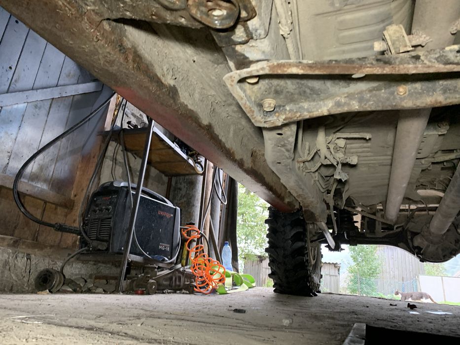 Ніссан пайтфіндер 2.5 тді