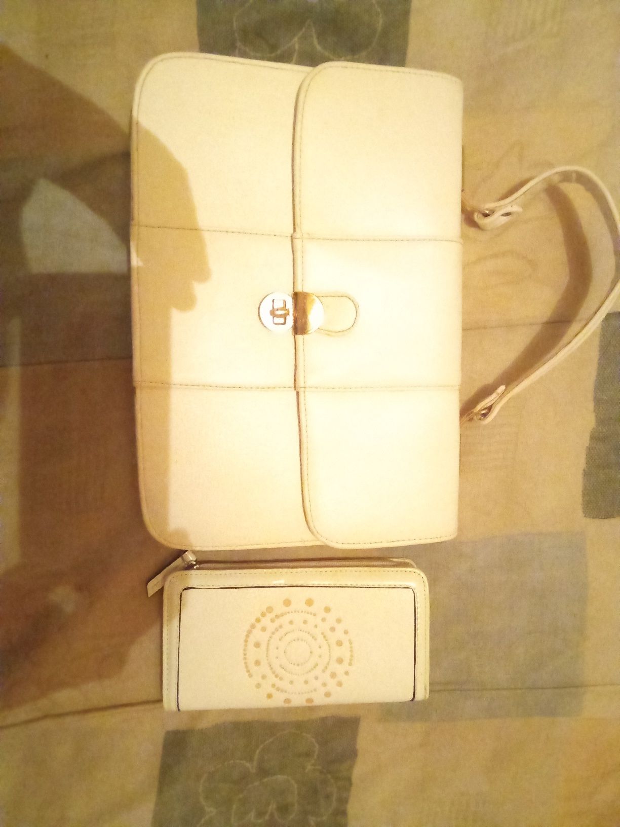Malas de senhora novas e seminova 15€ e leva tudo