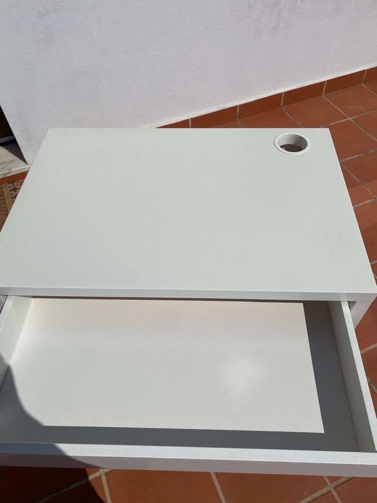 Secretaria ikea branca