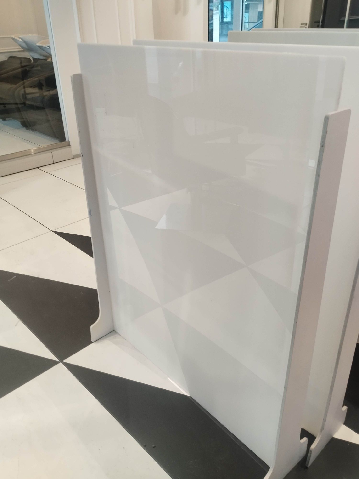 Parawany fryzjerskie#biala plexi #120cm100cm stojące