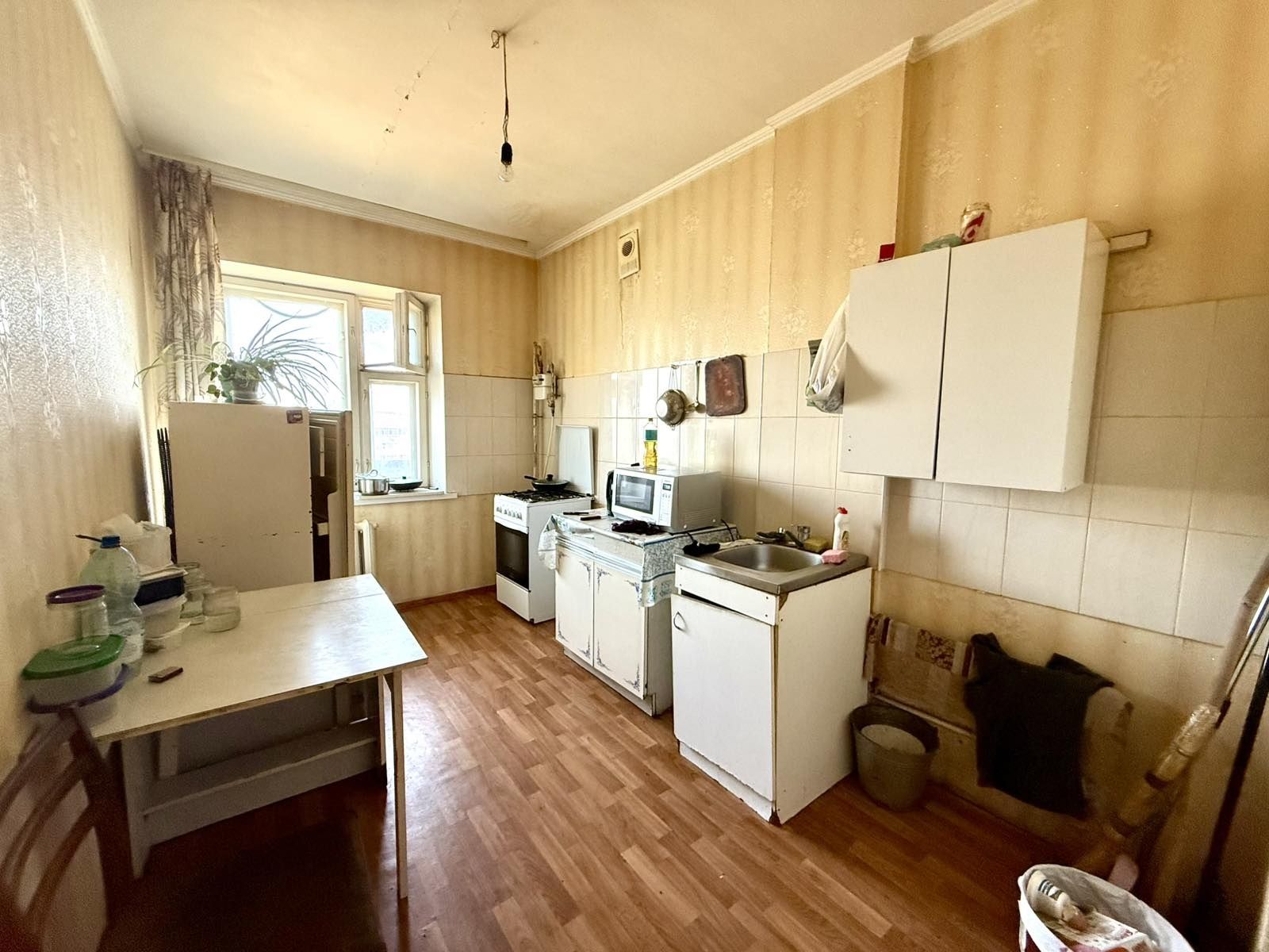 Продам 3К квартиру вул. Бабкіна 12