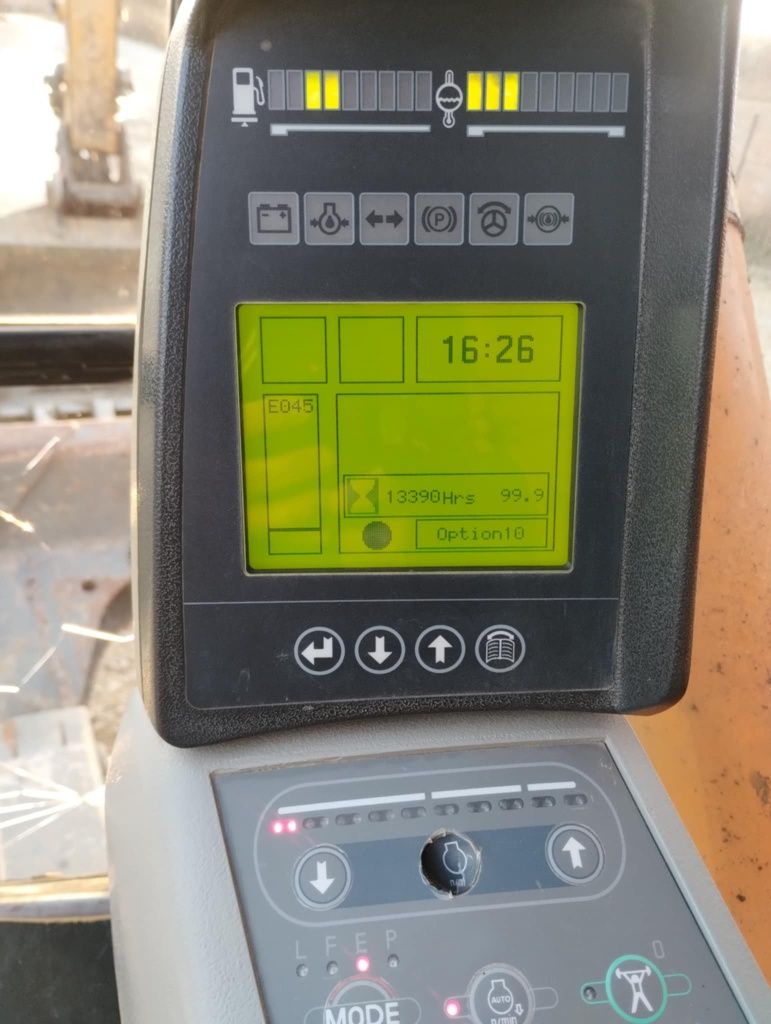 LIEBHERR R924 COMPACT Litronic, Ramię 3xłamane, pług