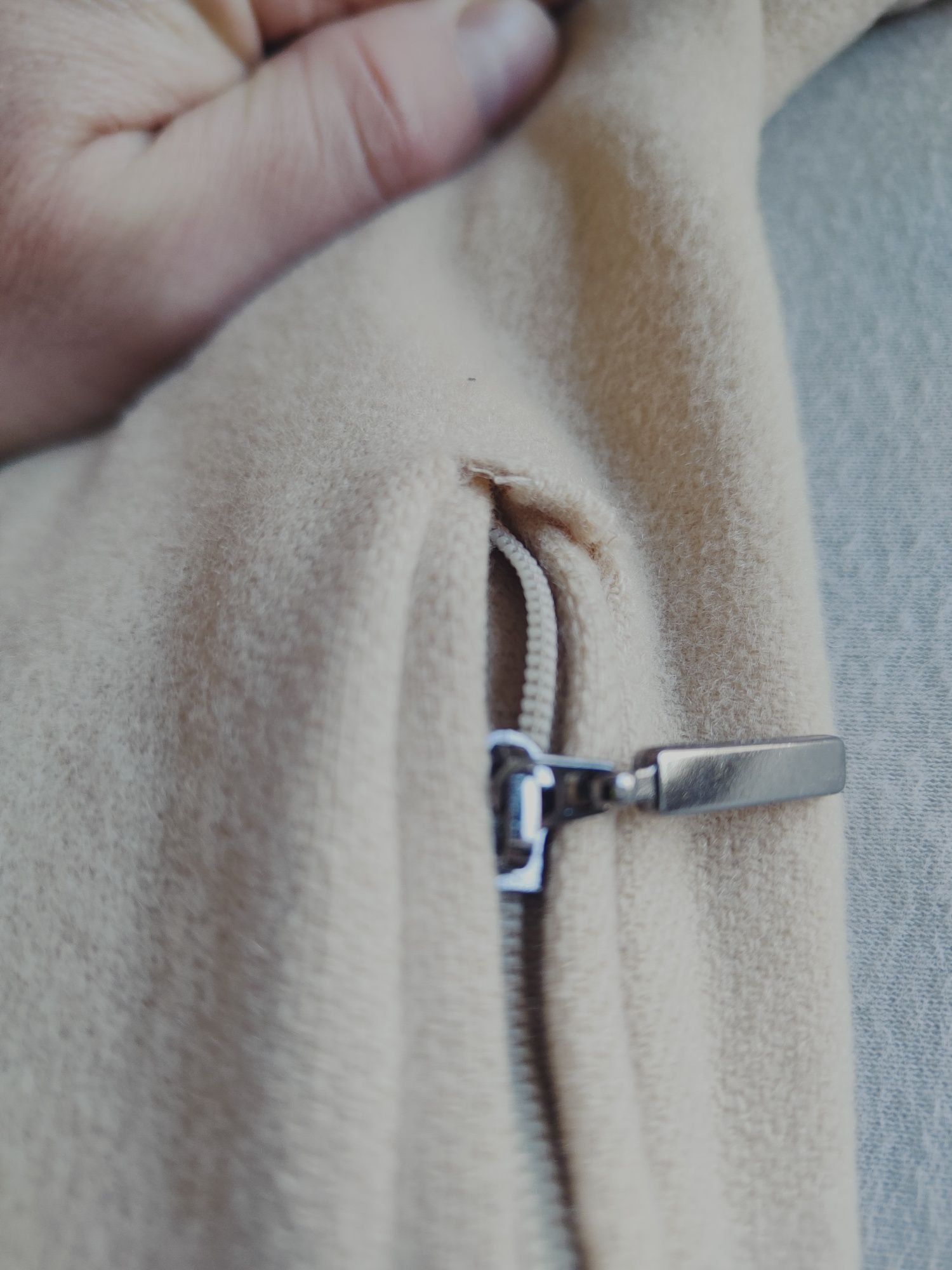 Burberry London płaszcz kurtka z kapturem damska wełna
