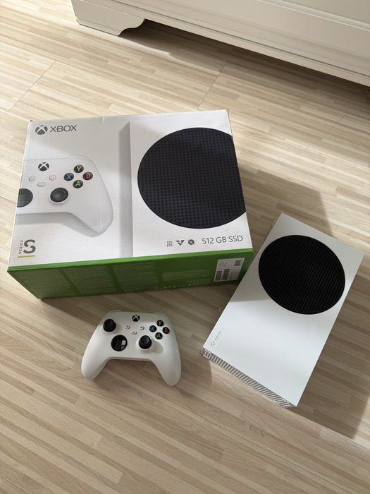 Xbox Series S 512 gb + аккаунт з 70 іграми (не GamePass)