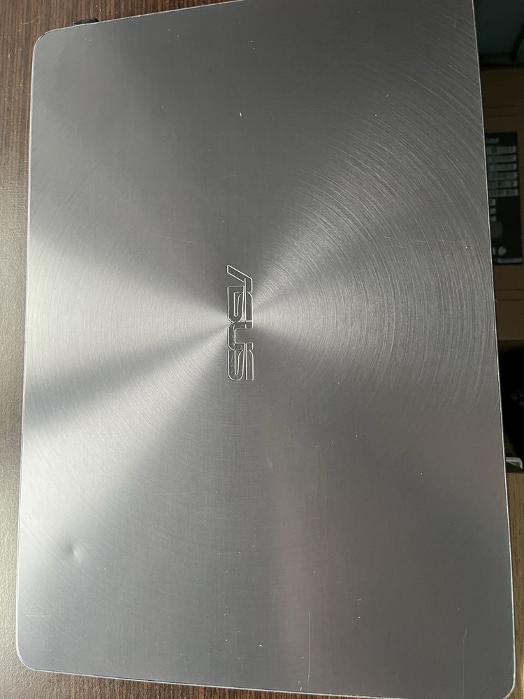Laptop Asus Zenbook UX430u