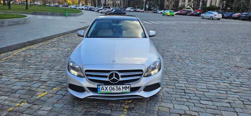 Mercedes-Benz 2015 C-Class