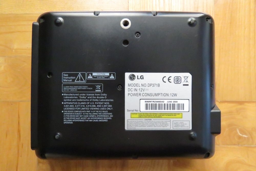 Przenośny odtwarzacz DVD LG DP371B