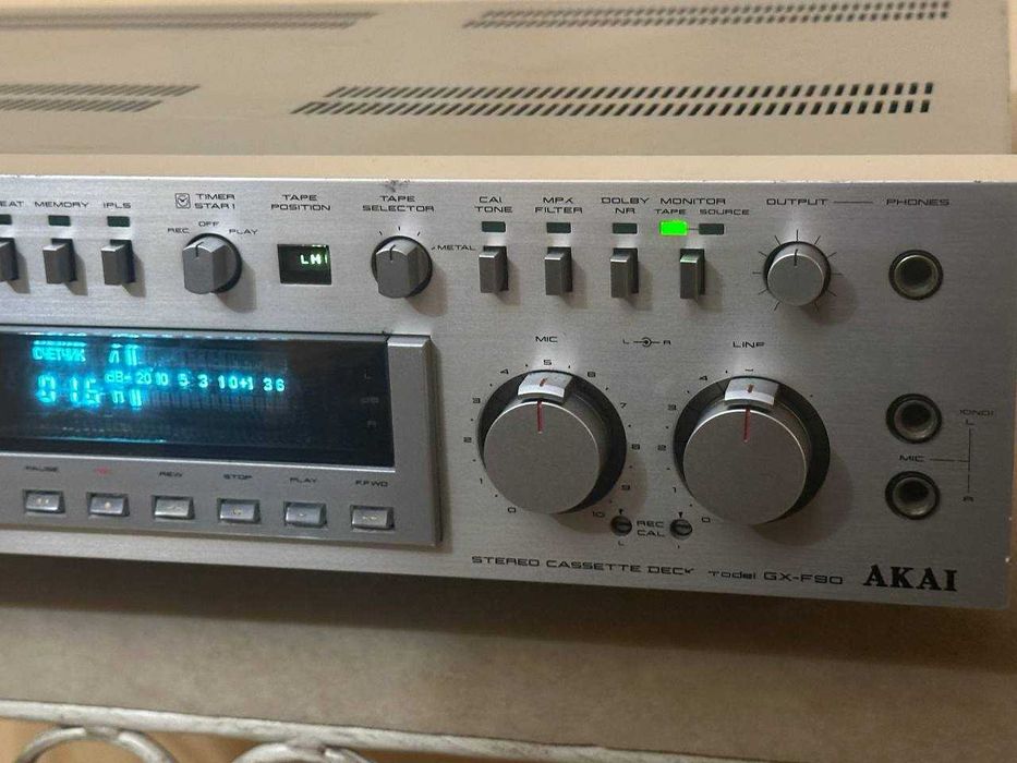 Кассетная дека АKAI GX-F90