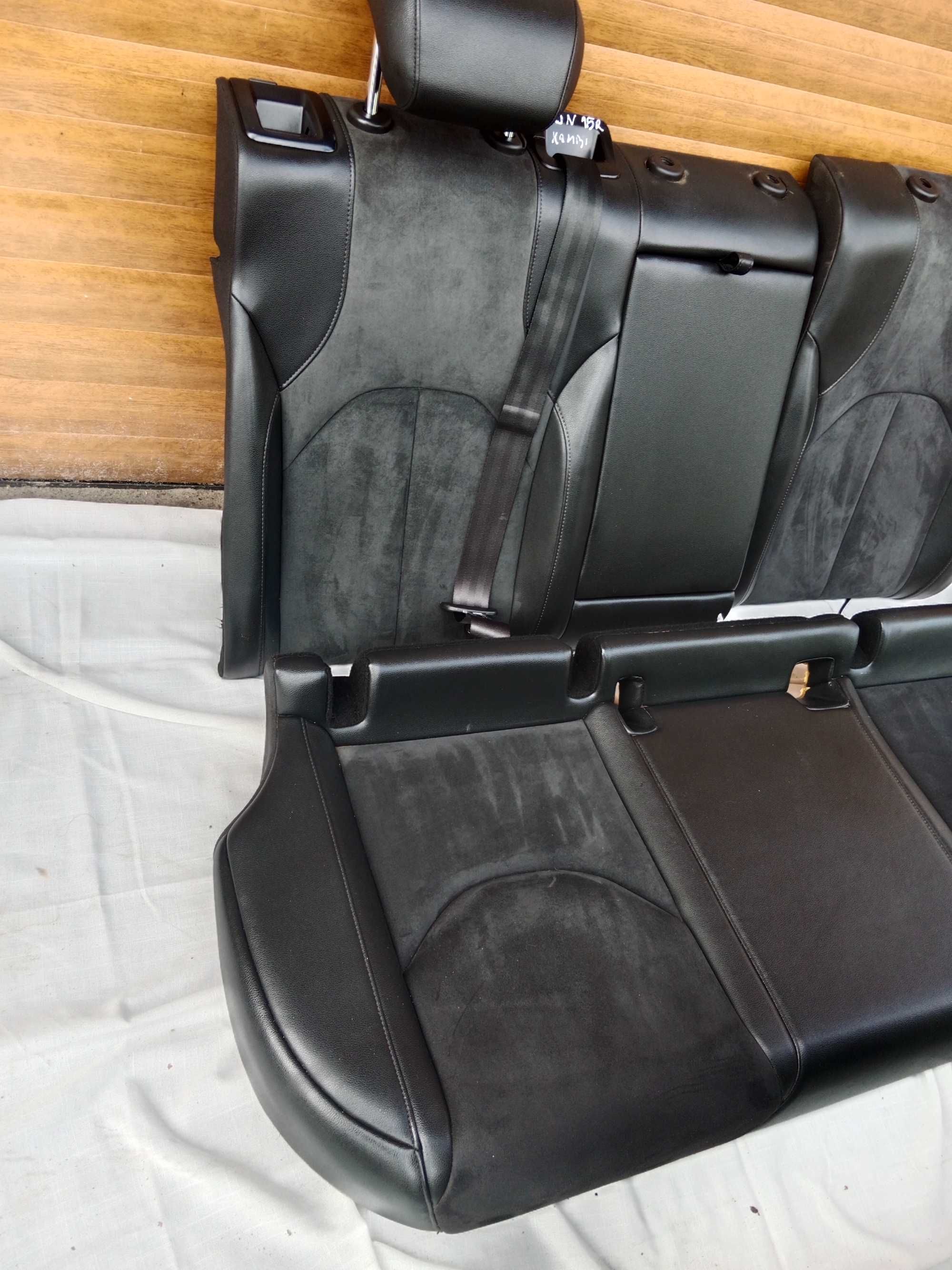 Fotele Komplet Foteli Seat Leon III 5F kombi czarna skóra + alcantara
