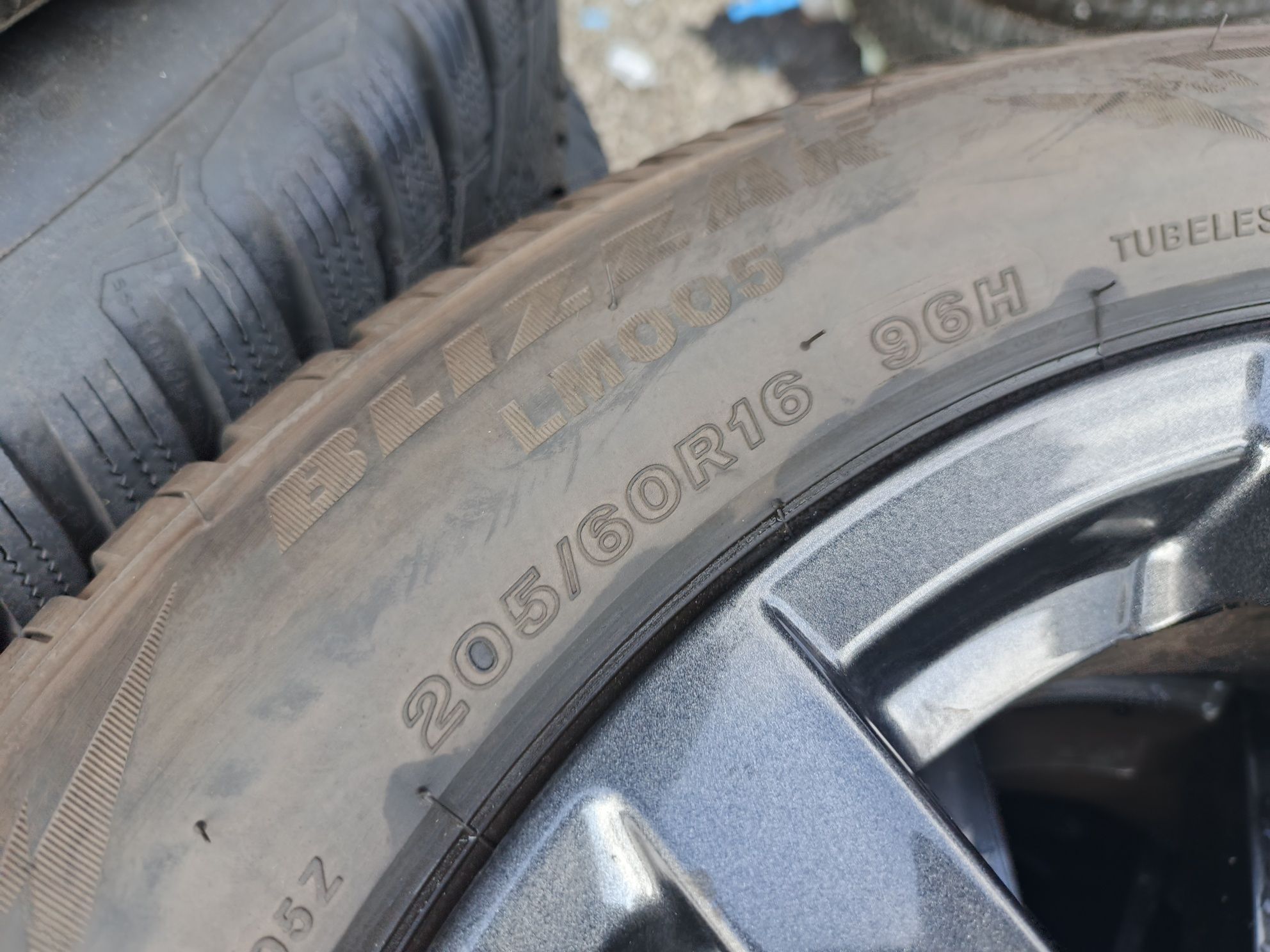 Koła aluminiowe zimowe 5x114,3 Mazda Hyundai Reno
