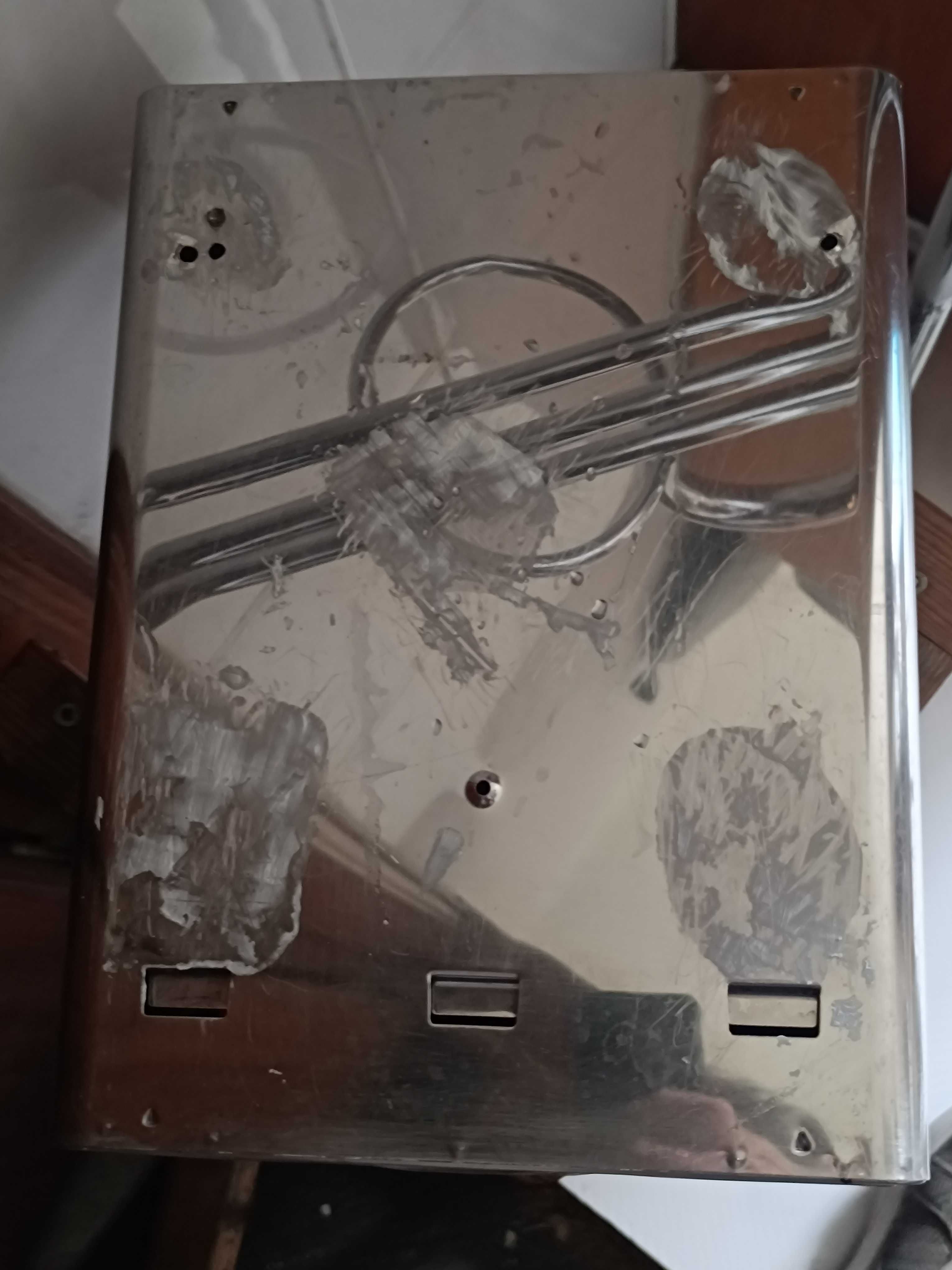 Conjunto em inox para WC