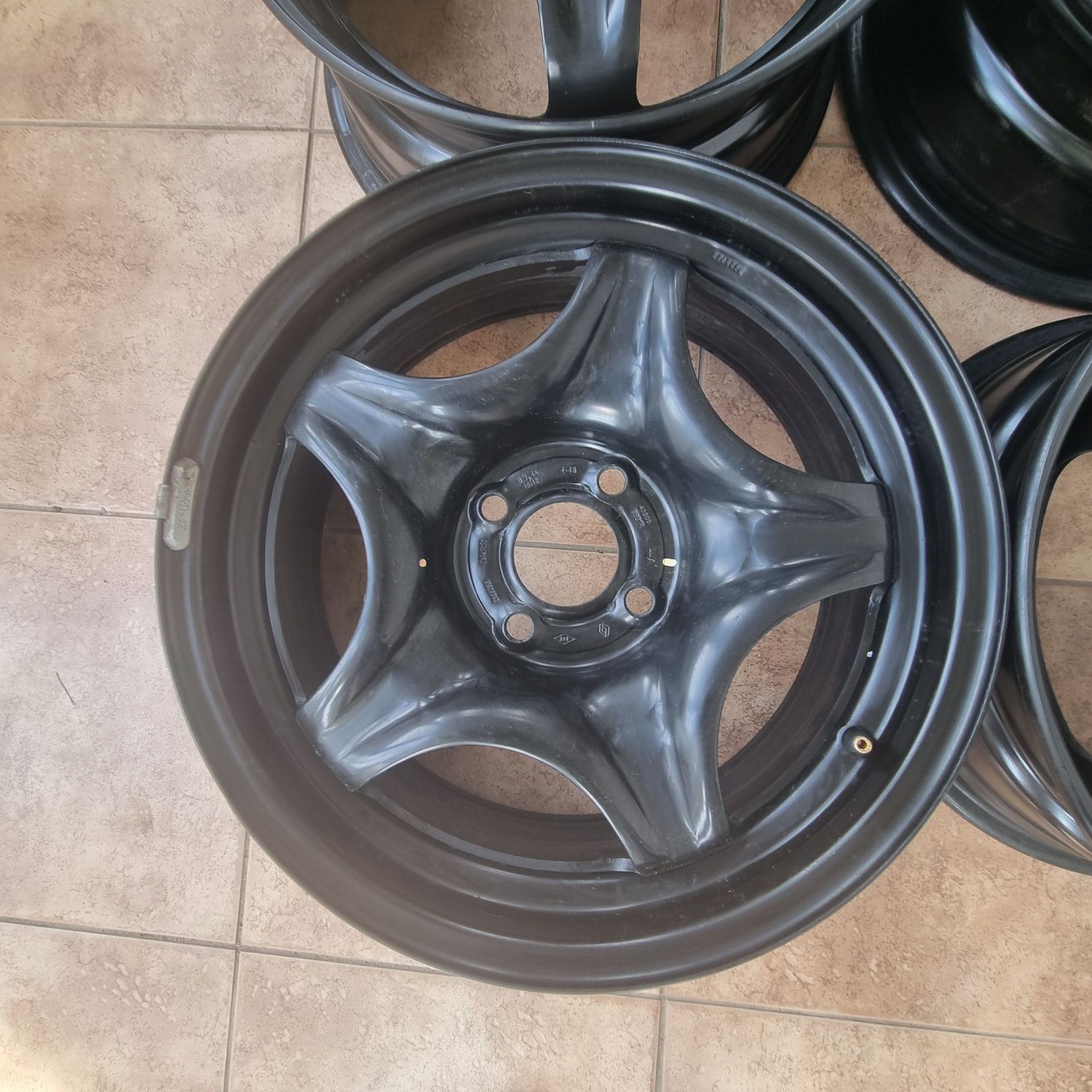 Диски Renault,Dacia,Nissan R16 4x100 6.5j ET45 ЦО60.1 оригінал